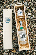 Load image into Gallery viewer, Bertha&#39;s Revenge Gin (70CL) &amp; Marmalade Gift Box
